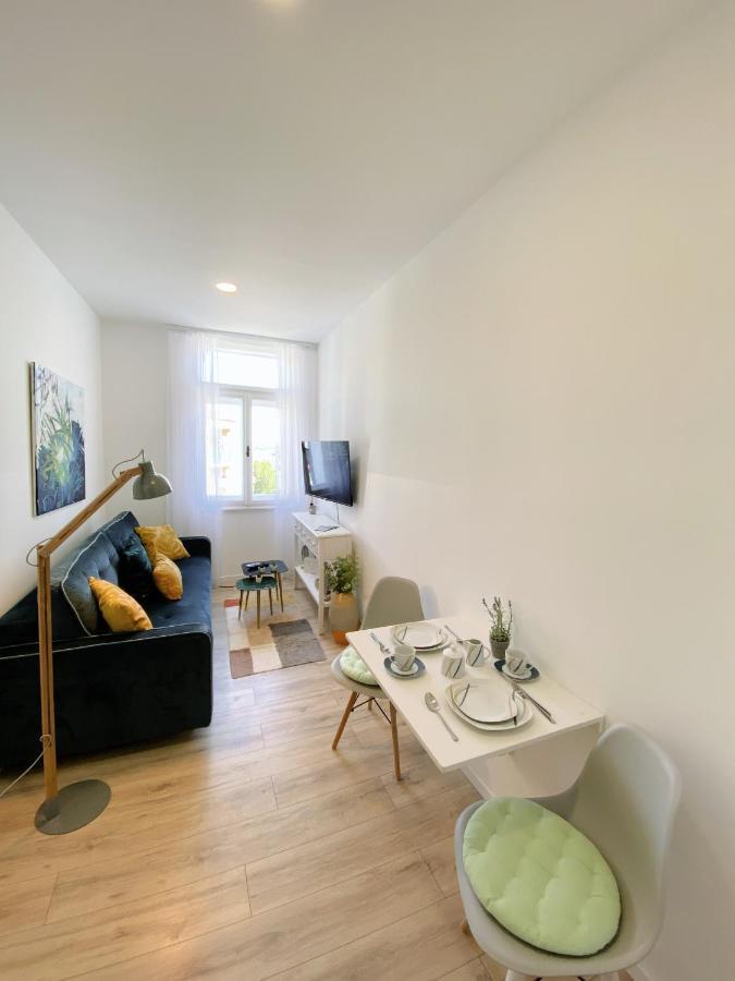 New Stylish & Modern Studio Apart - With Sea View Apartment Pula Exterior photo