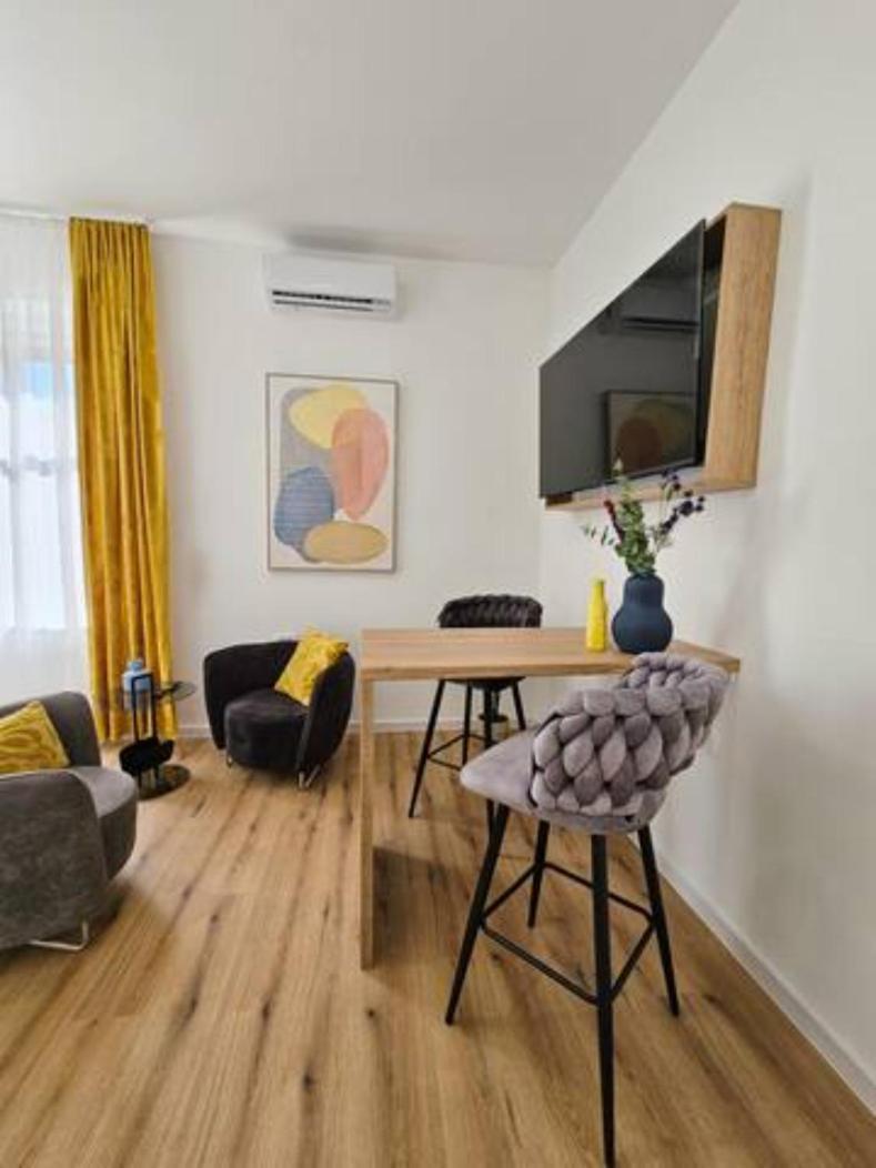 New Stylish & Modern Studio Apart - With Sea View Apartment Pula Exterior photo